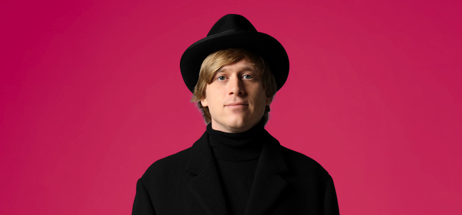 Profeta del vientre, un ventrílocuo en el exilio